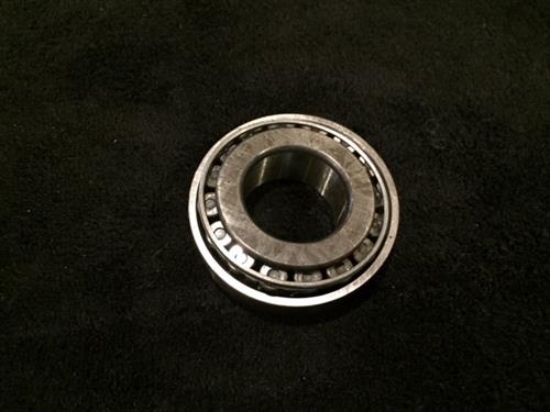 7132 Roller bearing for pinion