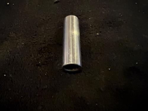 8196 piston pin 1A
