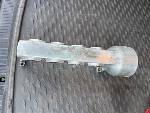 8184 Used Camshaft Housing